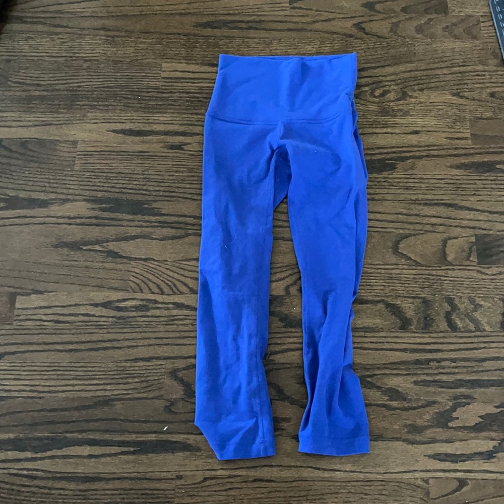 Blue lululemon high rise Capri